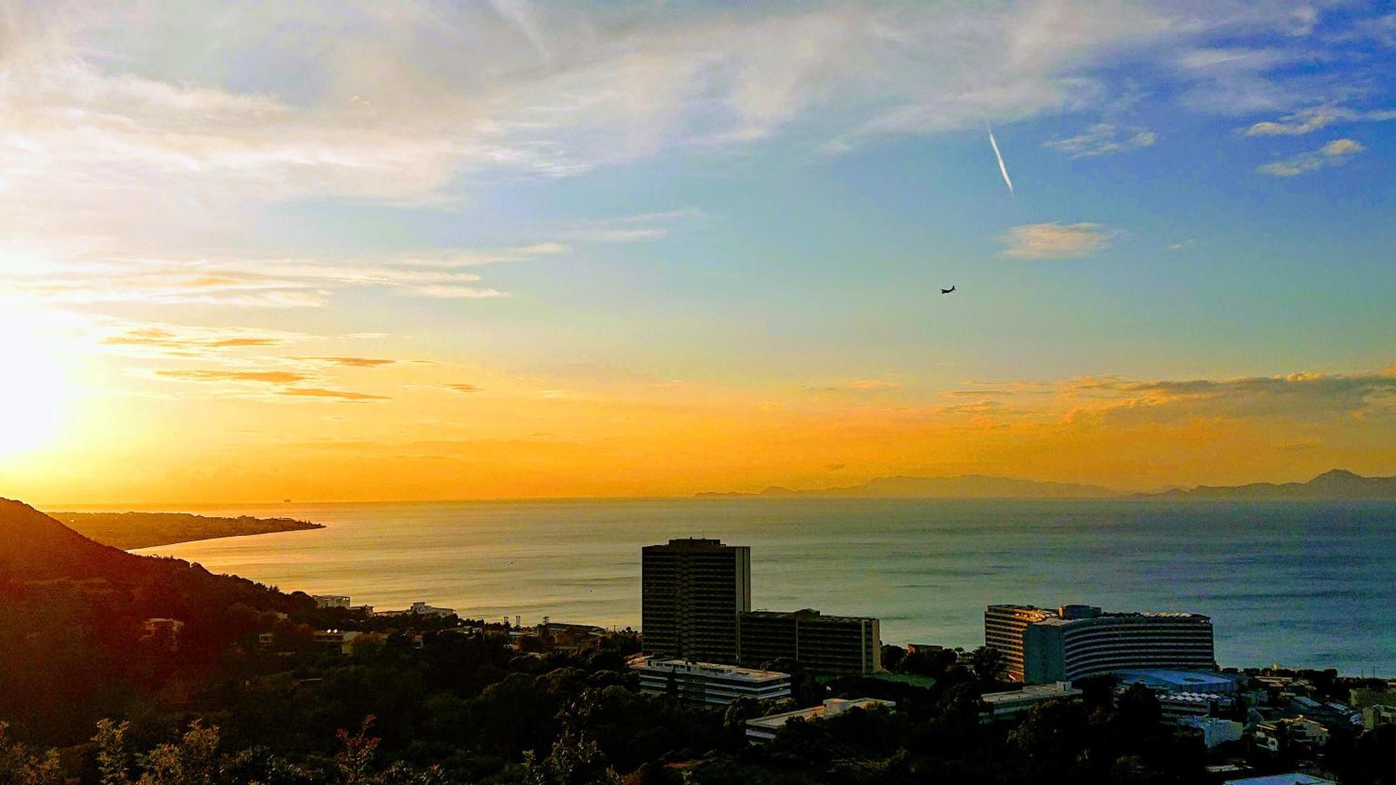 Rhodes Skyline Suites Ixia  Buitenkant foto